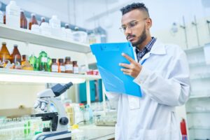 Pharmacy lab tech working in the laboratory