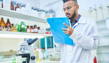 Pharmacy lab tech working in the laboratory